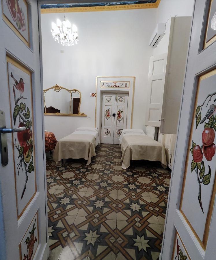 Appartamento Palazzo Antonelli Monopoli Eksteriør billede