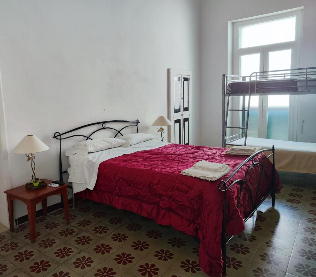 Appartamento Palazzo Antonelli Monopoli Eksteriør billede