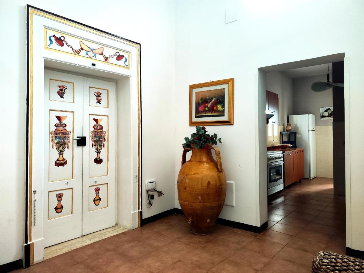 Appartamento Palazzo Antonelli Monopoli Eksteriør billede